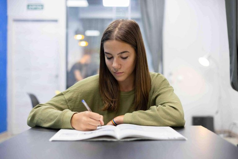 ¿Cómo escoger un curso de inglés?, por Bravo Academy