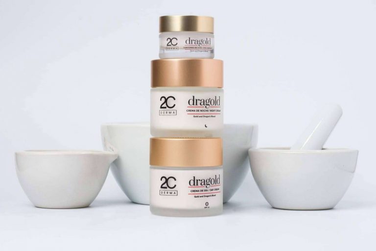 Piel y cabello renovados gracias a los productos cosméticos asequibles de 2CDerma