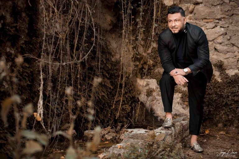 La colección de slippers de diseño de Carlos Espinosa