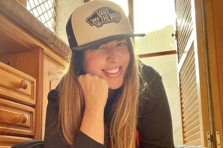 Alba Bonet defiende que la discapacidad auditiva no es una barrera para tener un emprendimiento