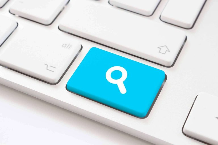 Cómo destacar en internet con el posicionamiento SEO y SEM de Gema Lázaro