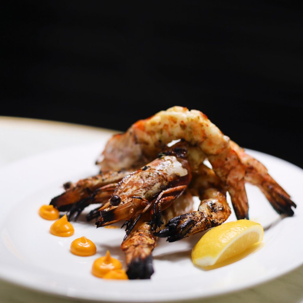 Los secretos para hacer unos langostinos al horno con mucho sabor