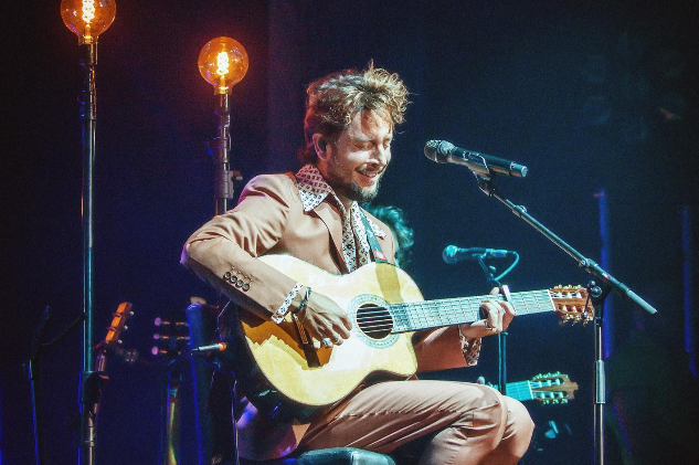 Manuel Carrasco en “Salida De Emergencia”, su nuevo directo 2 manuel carrasco salida de emergencia