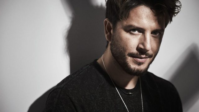 Manuel Carrasco en “Salida De Emergencia”, su nuevo directo 3 manuel carrasco salida de emergencia