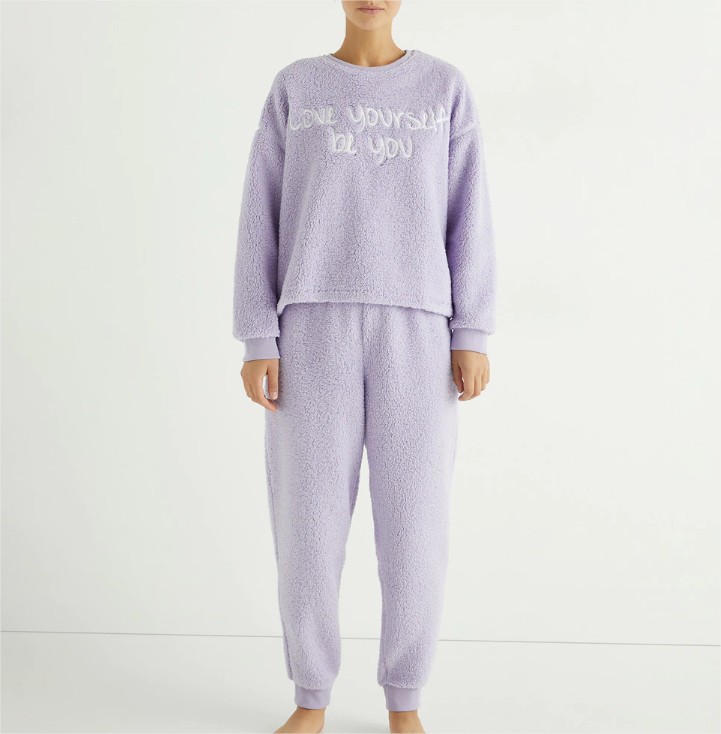 pijama bordado