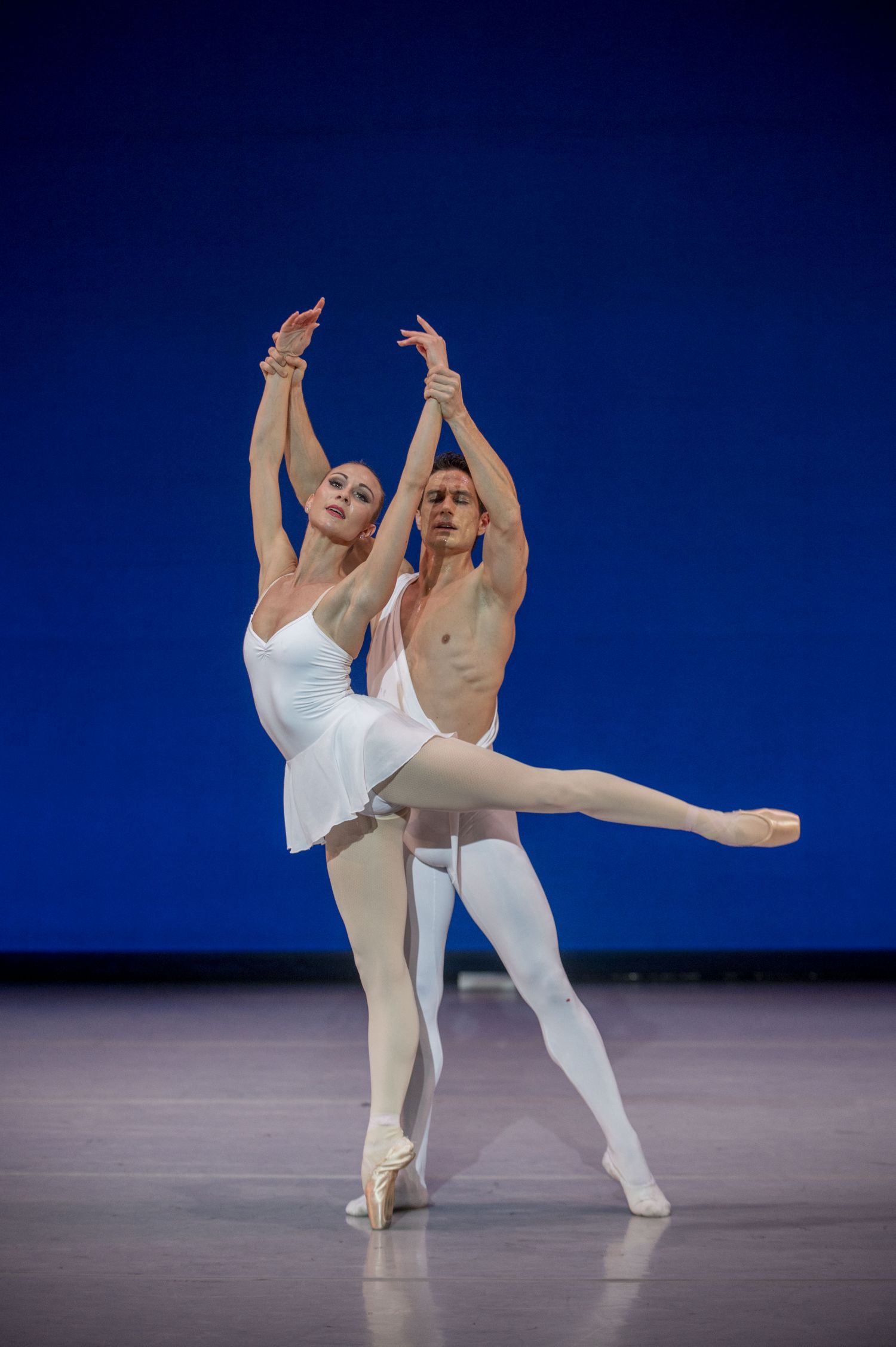 La Compañía Nacional de Danza estrena doble ballet, Apollo y Puncinella 3 020122 Apollo PABLOLORENTE 051 1 1