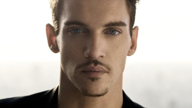 10 Famosos que intentaron suicidarse y fallaron