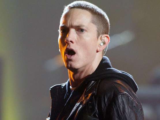 10 Famosos que intentaron suicidarse y fallaron