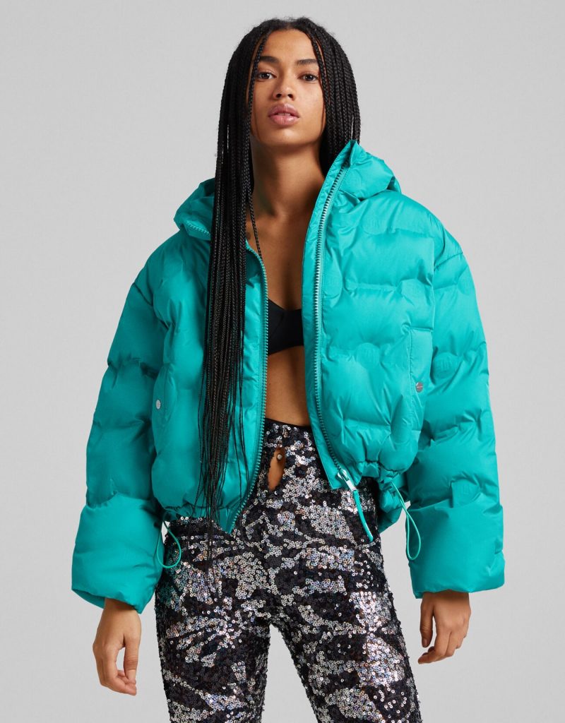 Esta parka de Bershka está en tres colores y rebajada un 30%