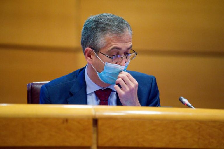 Casi una veintena de empresas presentan ofertas para hacer un estudio de opinión sobre el Banco de España