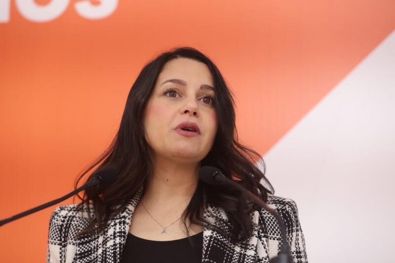 Cs pide que comparezca Ribera para explicar el rechazo del Gobierno a considerar 'verde' la energía nuclear