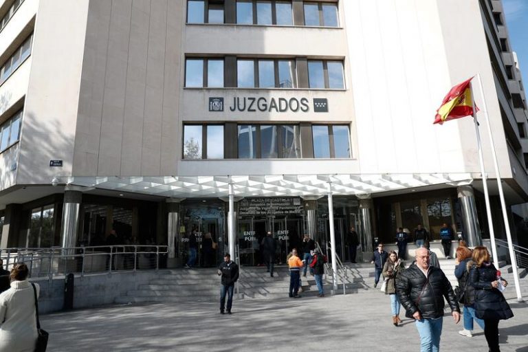 En busca y captura desde hace 4 meses una madre por sustracción de sus dos hijos