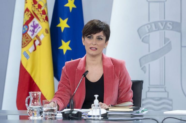 El Gobierno desautoriza al ministro Garzón y evita pronunciarse sobre si debe dimitir