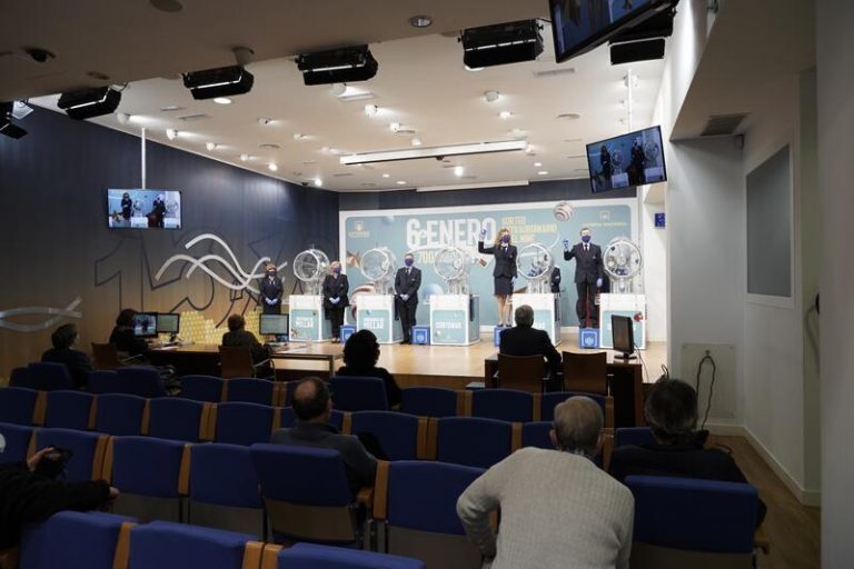 Cada español gastará una media de 17,5 euros en décimos del Sorteo de 'El Niño' 2022