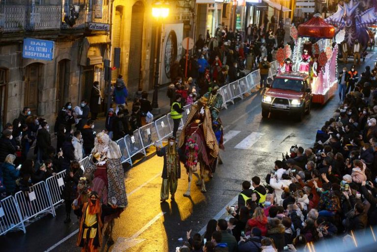 Animalistas censuran el uso de dromedarios en la cabalgata de los Reyes Magos en Ourense