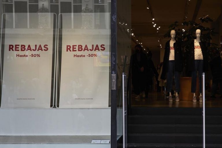 Las ventas del textil no se recuperan en 2021 al cerrar con una caída del 13,1%