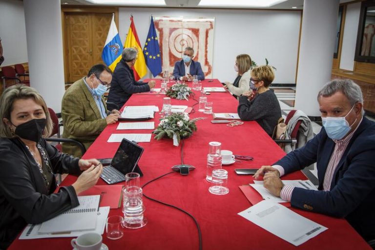 Tenerife sube a nivel 4, mientras Lanzarote y La Palma al 3 por el aumento de positivos