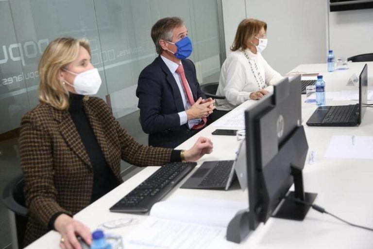 PP reúne a sus consejeros de Agricultura para coordinar su ofensiva contra Garzón