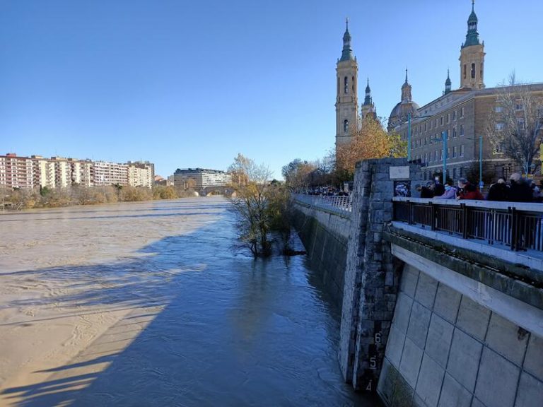 Aragón activa el Plan de Protección Civil por Riesgo de Inundaciones ante la crecida del Ebro