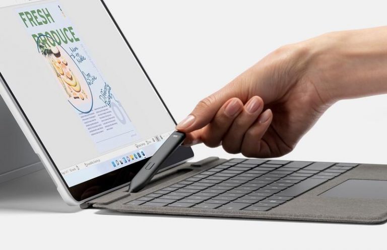 Microsoft lanza el Surface Pro 8 de 13 pulgadas en España