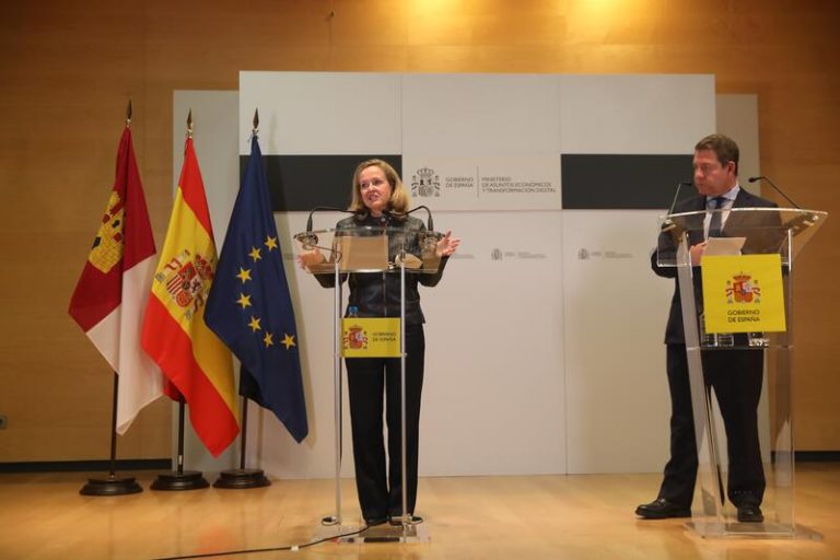 Calviño respalda la 