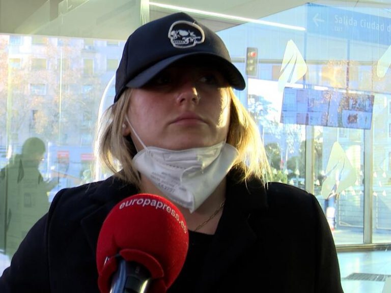 Rocío Flores reaparece después de su padre confirme que está con Marta Riesco