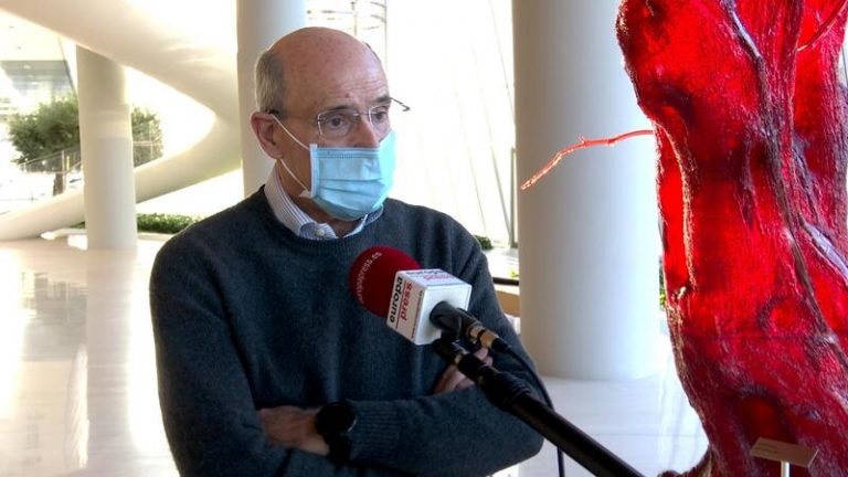 Rafael Bengoa ve prematuro gripalizar la covid