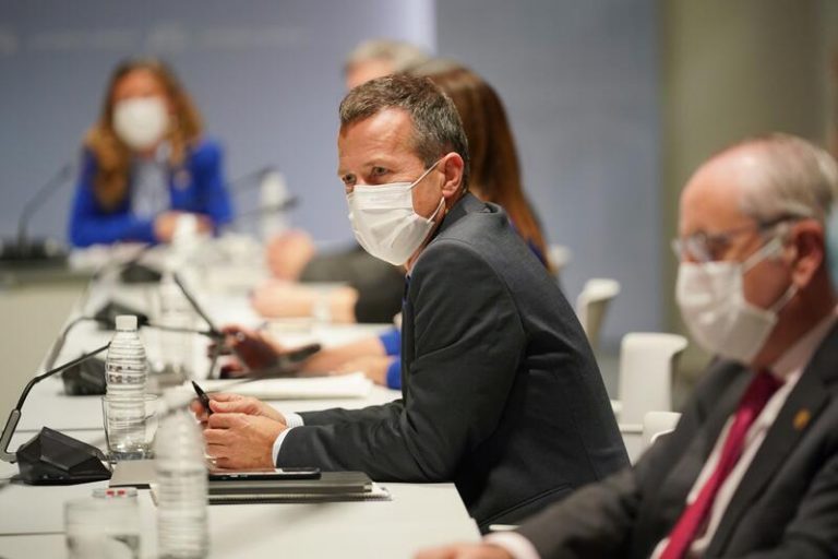 El consejero vasco de Educación aboga por 