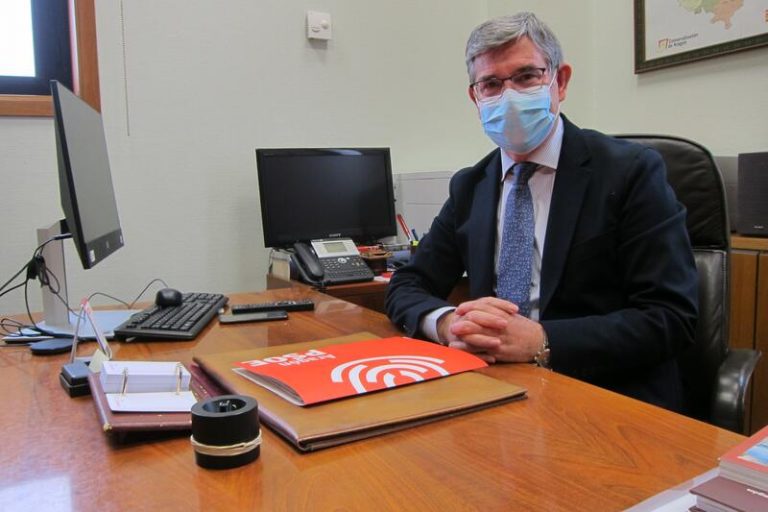 El Gobierno de Aragón y PSOE muestran su apoyo a Sira Repollés