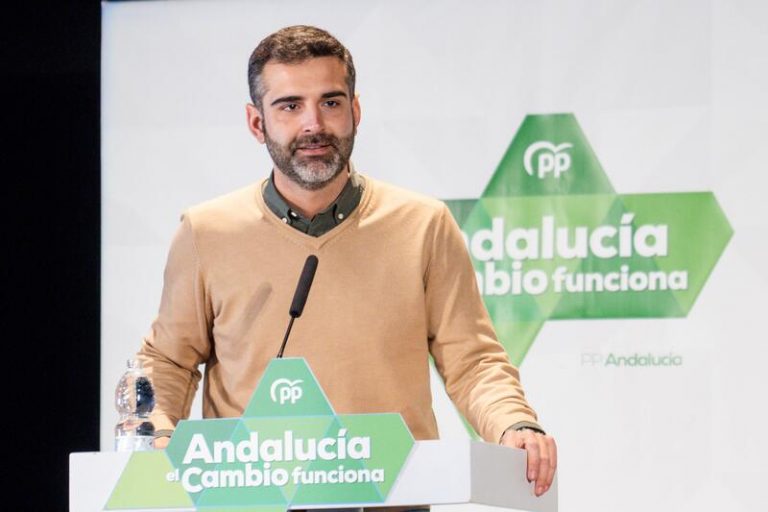 El PP-A define a Sánchez como 