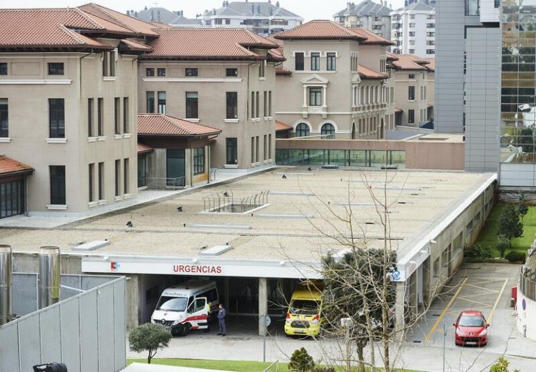 Cantabria suma dos muertes pero bajan la incidencia y los casos