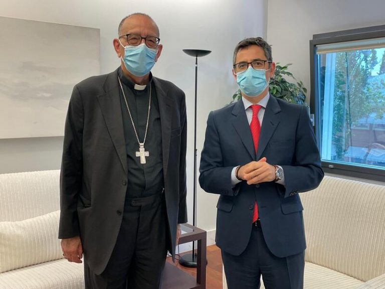 El cardenal Omella se reunirá mañana con el ministro de Presidencia, Félix Bolaños, en Madrid