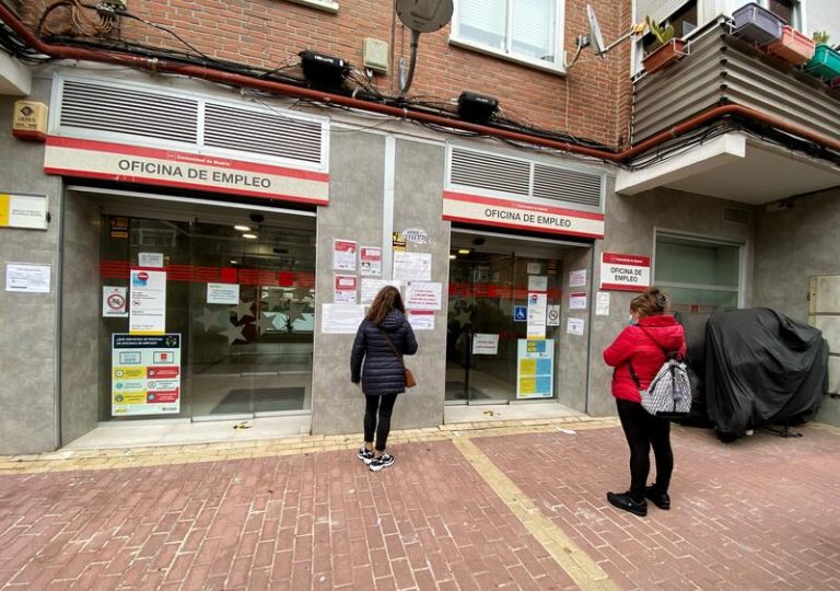 El paro de la OCDE bajó al 5,5% en noviembre, con España a la cabeza del desempleo