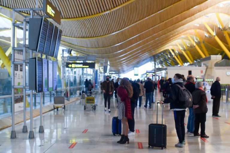 España recibió a 34 millones de pasajeros internacionales en 2021, un 63,3% menos que en 2019