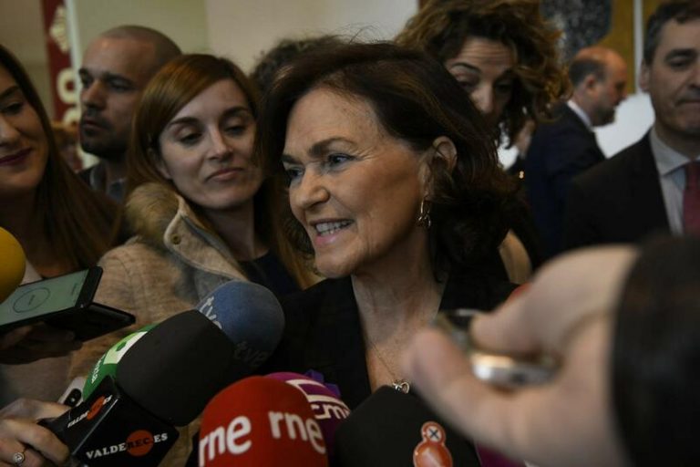 Calvo pide blindar derecho al aborto en próxima reforma de la Constitución