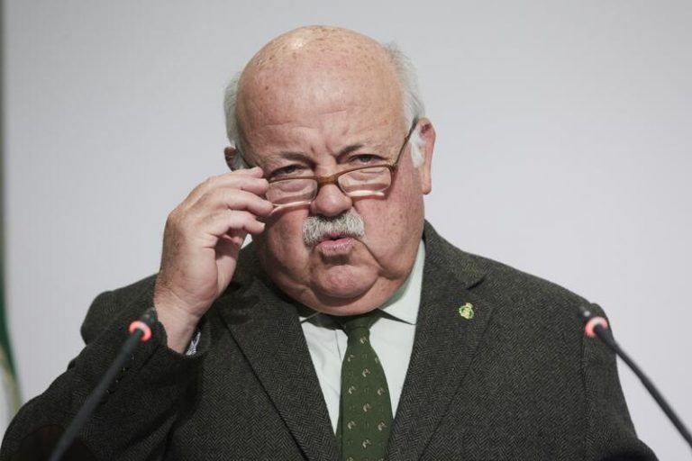 Andalucía prevé que el 80% de la población se contagiará de Ómicron