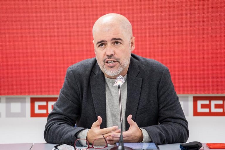 Sordo pide a la izquierda que no cometa la 