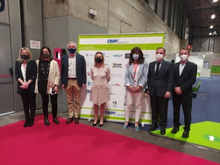 CEAV presenta acuerdos con Qatar, agencias de viaje mexicanas y la industria de cruceros en Fitur