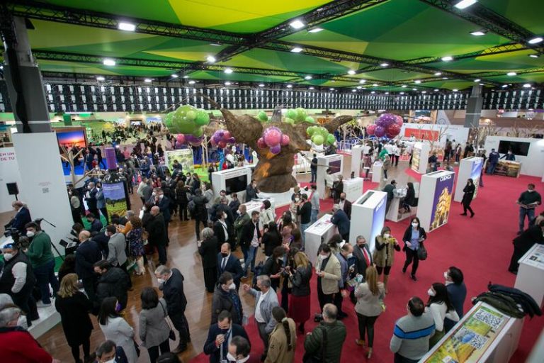 El estand de Castilla-La Mancha concluirá su andadura en Fitur tras recibir a unos 10.000 visitantes