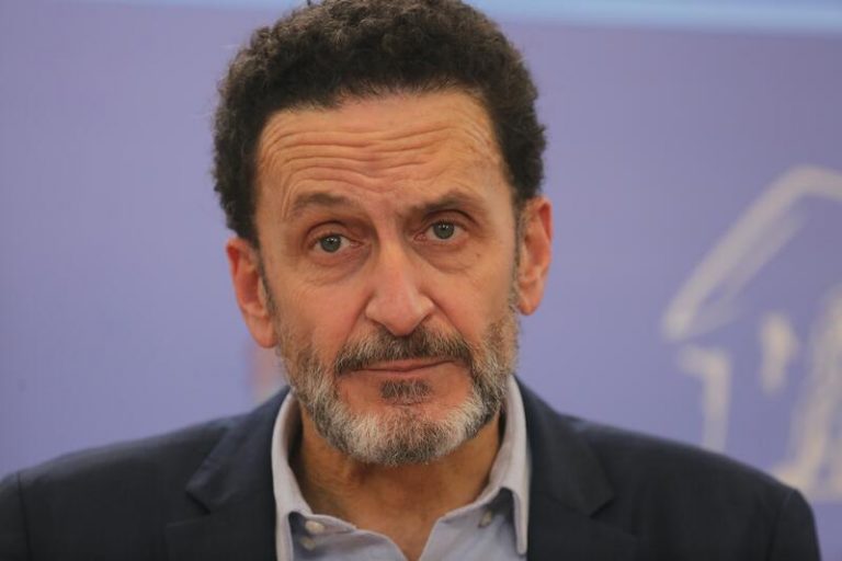 Cs pide a Albares transparencia y que no dé 