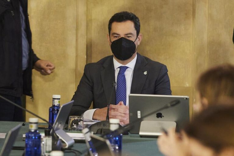 Andalucía no contempla por ahora reducir las cuarentenas