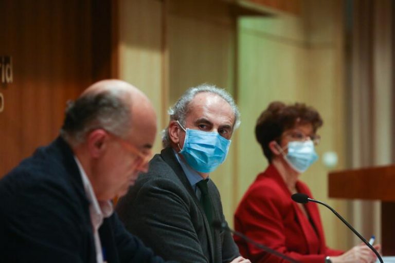 Madrid enviará 330.00 SMS desde el jueves para promover la tercera dosis en adultos