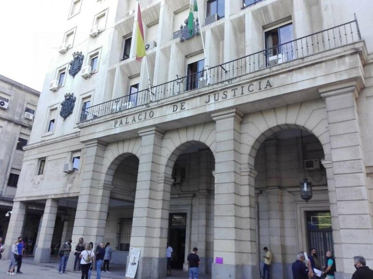 Juicio en Sevilla contra dos acusados de explotar a moldavos 