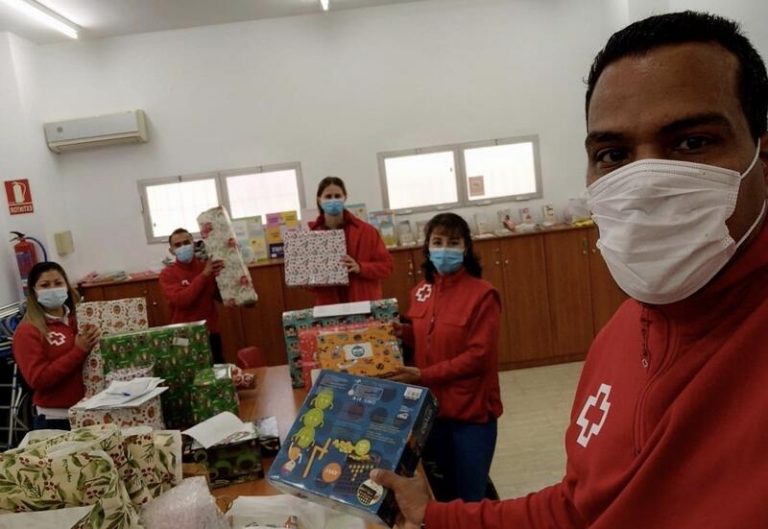 Más de 40.000 niños reciben juguetes de Cruz Roja Juventud