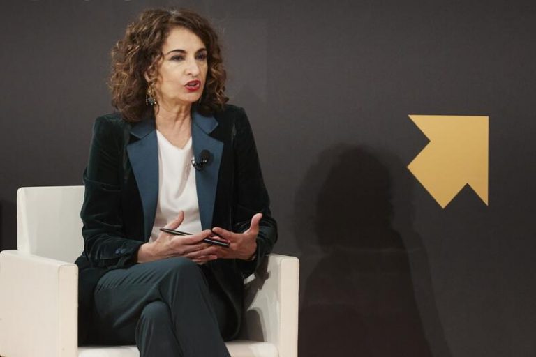 Montero reclama al PP 