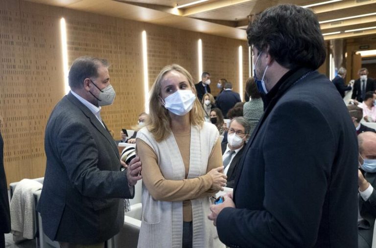 Camíns exige a la regidora de Alcorcón que 