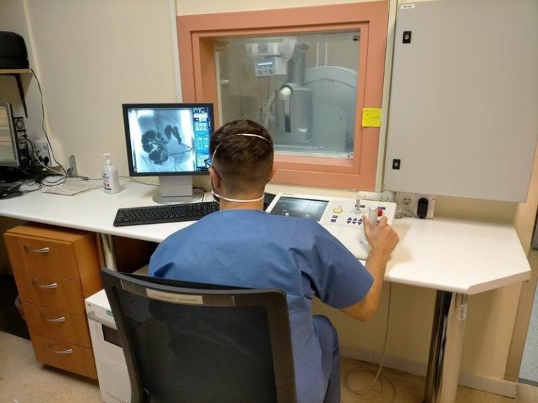 CaixaBank Dualiza beneficia a 6.500 estudiantes de Formación Profesional durante 2021