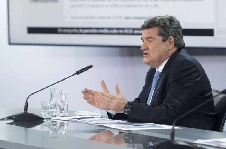 Gobierno y autónomos seguirán negociando el sistema de cotización tras otra reunión sin muchos avances