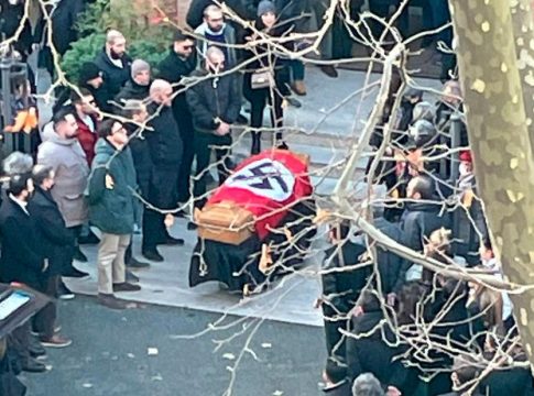 220111125747-01-italy-nazi-flag-funeral-0110-super-tease