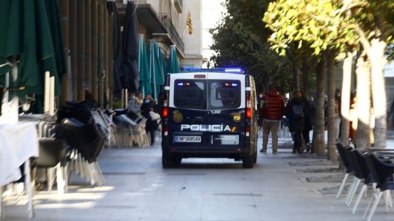 La Policía Nacional detiene a dos jóvenes como autores de varios robos